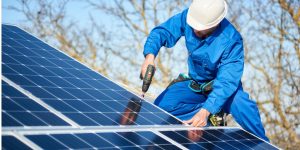 Installation Maintenance Panneaux Solaires Photovoltaïques à Guerigny